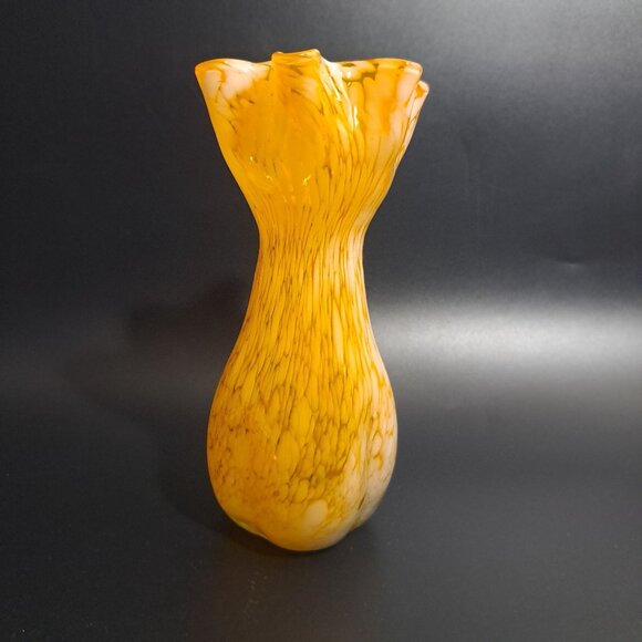 Handcrafted Yellow & White Art Glass Vase - Picture 5 of 10